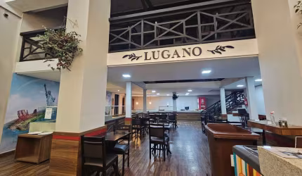 Loja restaurante para locação no Centro de Curitiba.