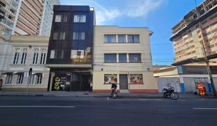 Salão Comercial para locação no Centro de Curitiba.