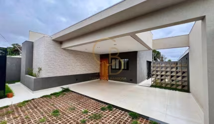 CASA COM PISCINA E SUÍTE – CONFORTO E LAZER EM UM SÓ LUGAR!