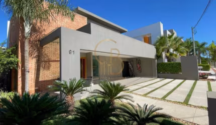 Sobrado de Alto Padrão no Condomínio Pq. Residencial Damha II – Campo Grande/MS