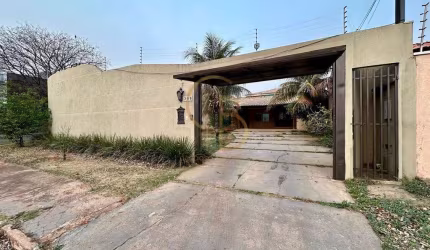 CASA ACONCHEGANTE COM 4 SUÍTES