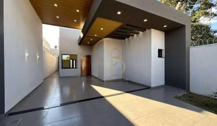 IMÓVEL COM FACHADA MODERNA