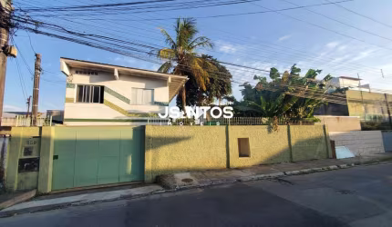 Casa · 190m² · 3 quartos