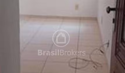 Excelente Localização e Apt !!!... 2qts/ elev / vaga.