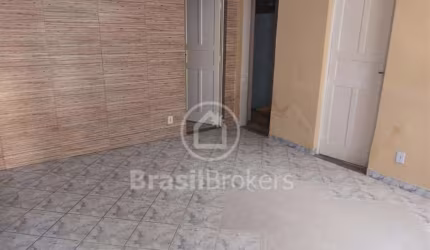 Casa à venda com 170,00m² e 2 quartos em Cavalcanti, Rio de Janeiro - rj