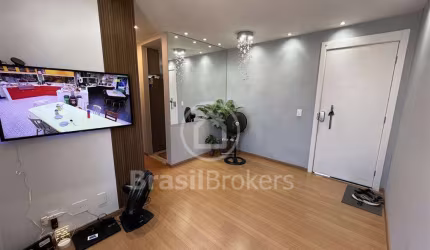 Excelente apartamento reformado em Piedade