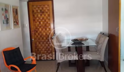 Excelente Localização e Apt !!!... 2qts/ elev / vaga.