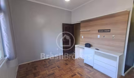 Maravilhoso apartamento à venda de 2 quartos no Cachambi