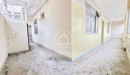 Casa à venda com 350,00m² e 3 quartos em Olaria, Rio de Janeiro - rj