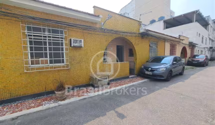 Casa de Vila à venda com 3 quartos em Madureira, Rio de Janeiro - RJ