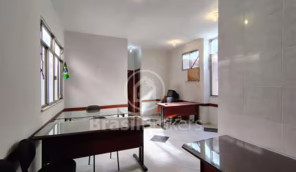 Excelente Apartamento no Coração de Madureira – Perfeito para Morar ou Trabalhar!