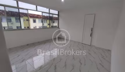 Apartamento à venda com 58m² e 3 quartos em Penha