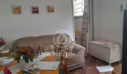 Casa à venda com 50,00m² e 1 quarto em Bento Ribeiro, Rio de Janeiro - rj