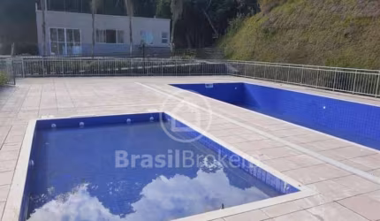 Ótimo apartamento no condomínio Florata !!!!
