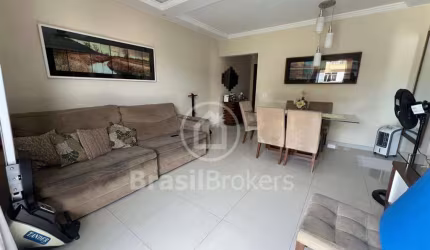 Apartamento com 3 quartos e varanda grande no Valqueire