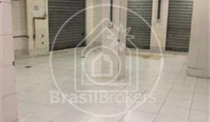 Oportunidade de imóvel comercial em Benfica.