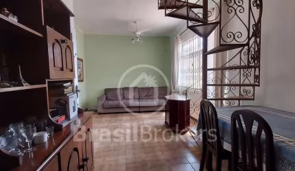 Apartamento tipo casa sem condomínio e sem iptu