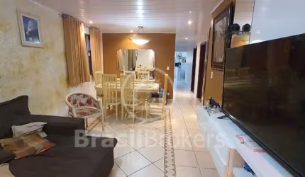 Casa à venda com 349,00m² e 3 quartos em Olaria, Rio de Janeiro - rj