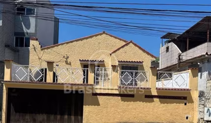 Casa à venda com 400,00m² e 3 quartos em Água Santa, Rio de Janeiro - RJ