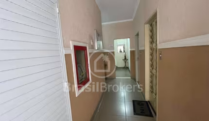 APARTAMENTO 2 QUARTOS- VAZIO, PRONTO PARA MORAR