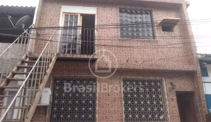 Casa de Vila 4 quartos, sendo 1 suíte