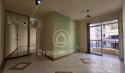 Apartamento à venda com 58m² e 2 quartos em Rocha, Rio de Janeiro - RJ