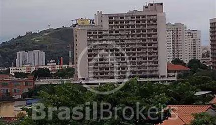 Cobertura 3 quartos em Del Castilho