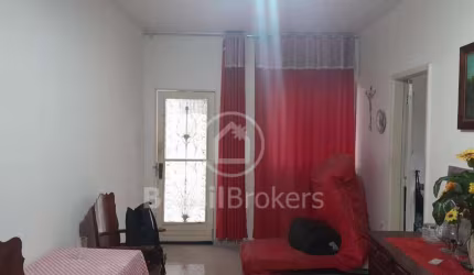 Casa à venda com 50,00m² e 3 quartos em Parada de Lucas, Rio de Janeiro - rj