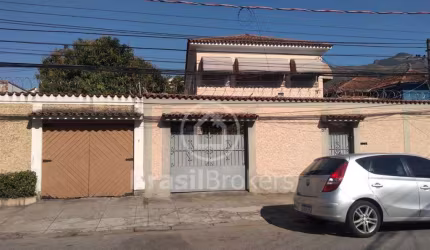 Casa à venda com 990,00m² e 5 quartos em Meier, Rio de Janeiro - rj