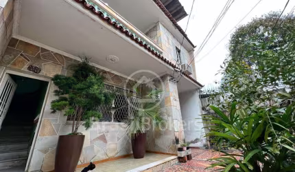 Casa à venda com 365,00m² e 3 quartos em Quintino Bocaiúva, Rio de Janeiro - rj