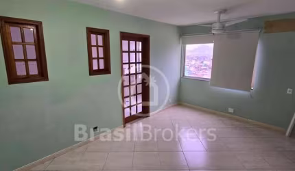 Apartamento à venda com 52,00m² e 2 quartos em Bento Ribeiro, Rio de Janeiro - RJ