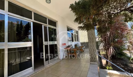 Casa com 267m²  4 quartos, 3 vagas garagem em Higienópolis