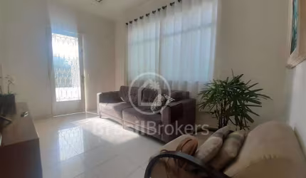 Casa à venda com 248,00m² e 2 quartos em Meier, Rio de Janeiro - rj