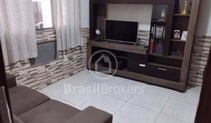 Ótima casa linear em boa localizaçãode Vigário Geral  !!!