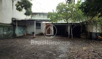 Casa à venda com 568,00m² e 2 quartos em Olaria, Rio de Janeiro - rj
