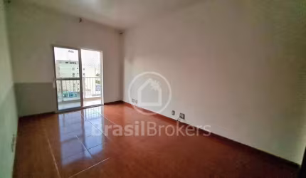 Ótimo apartamento em rua nobre do Méier !!!!
