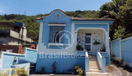 Casa à venda com 150,00m² e 5 quartos em Engenheiro Leal, Rio de Janeiro - rj