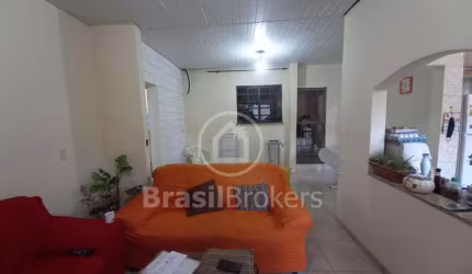 Casa à venda com 180,00m² e 5 quartos em Madureira, Rio de Janeiro - rj