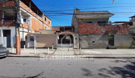 Casa 3 quartos, sendo 2 suítes