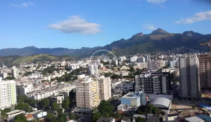 CONDOMINIO DO EDIFICIO VALENCIA E SEVILHA - Cobertura 3 quartos, sendo 1 suíte