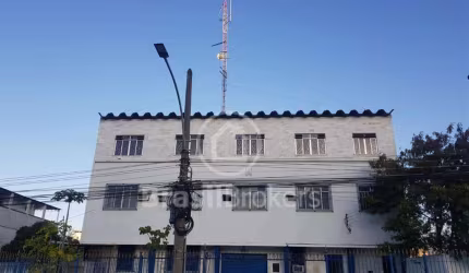 Prédio Inteiro  - Cavalcanti