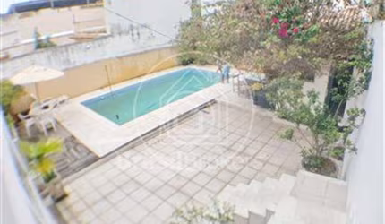 Casa 3 quartos, sendo 1 suíte
