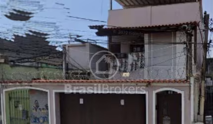 Casa 8 quartos, sendo 5 suítes