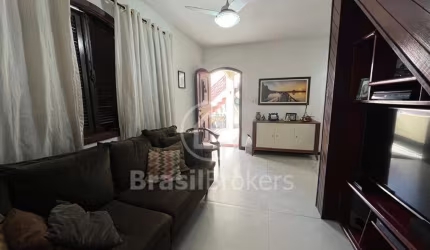 Casa à venda com 5 quartos em Piedade, Rio de Janeiro - RJ