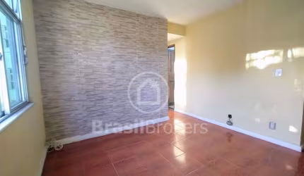 Apartamento aconchegante e pronto para morar em Inhaúma!