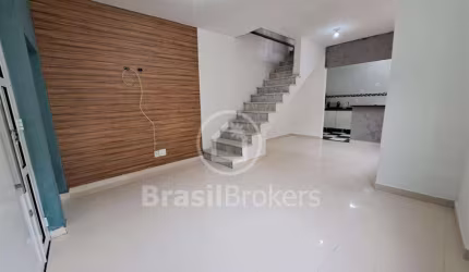 Casa de Vila à venda com 0m² e 2 quartos em Todos os Santos, Rio de Janeiro - RJ