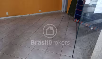Loja  em galeria excelente localização com vaga