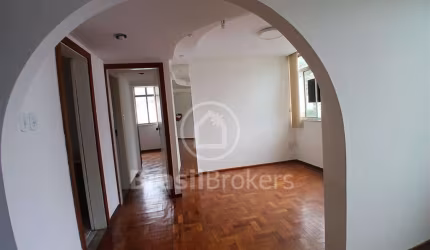 Vendo apartamento de 3 quartos no coração da Tijuca