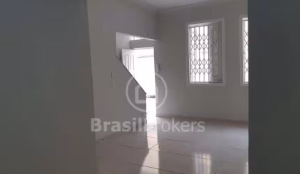 Casa triplex de vila à venda com 90m² e 3 quartos com vaga na Tijuca!