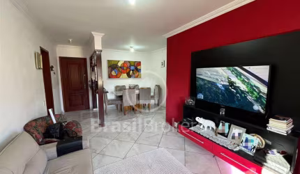 Apartamento 3 quartos com suíte e dependência completa na Tijuca